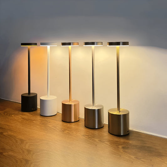 Velumo – LED-Tischlampe im Retro-Stil mit kabelloser Ladestation