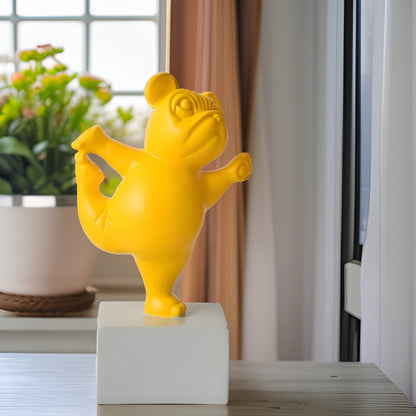 ZenBulldog – Verspielte Yoga-Figur aus Harz im Hunde-Design