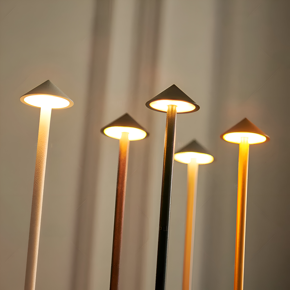 Ailee – Moderne Minimalistische LED-Tischlampe