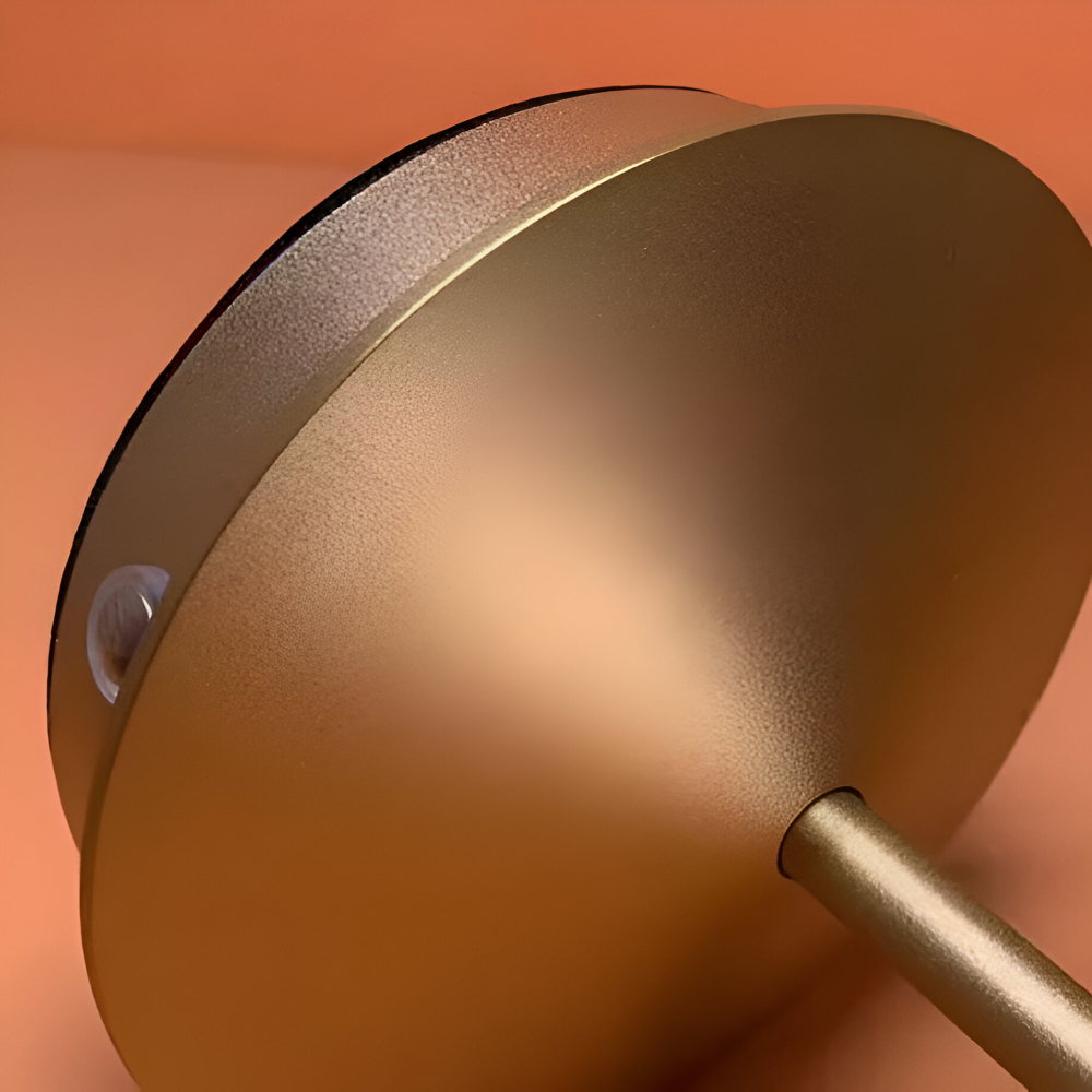 LumoBar – Minimalistische LED Tischlampe