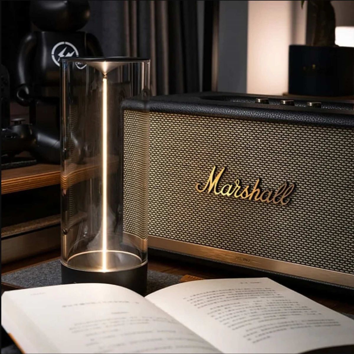 Raven – Magnetische LED-Nachttischlampe