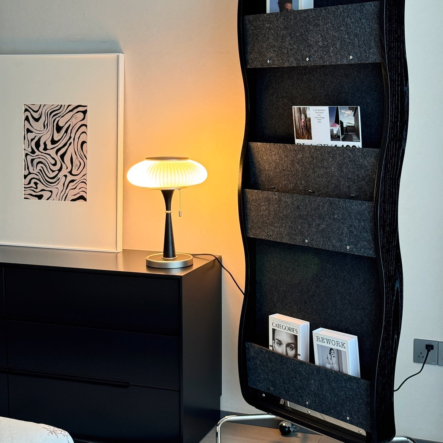 Matsuteko – Amerikanische Tischlampe