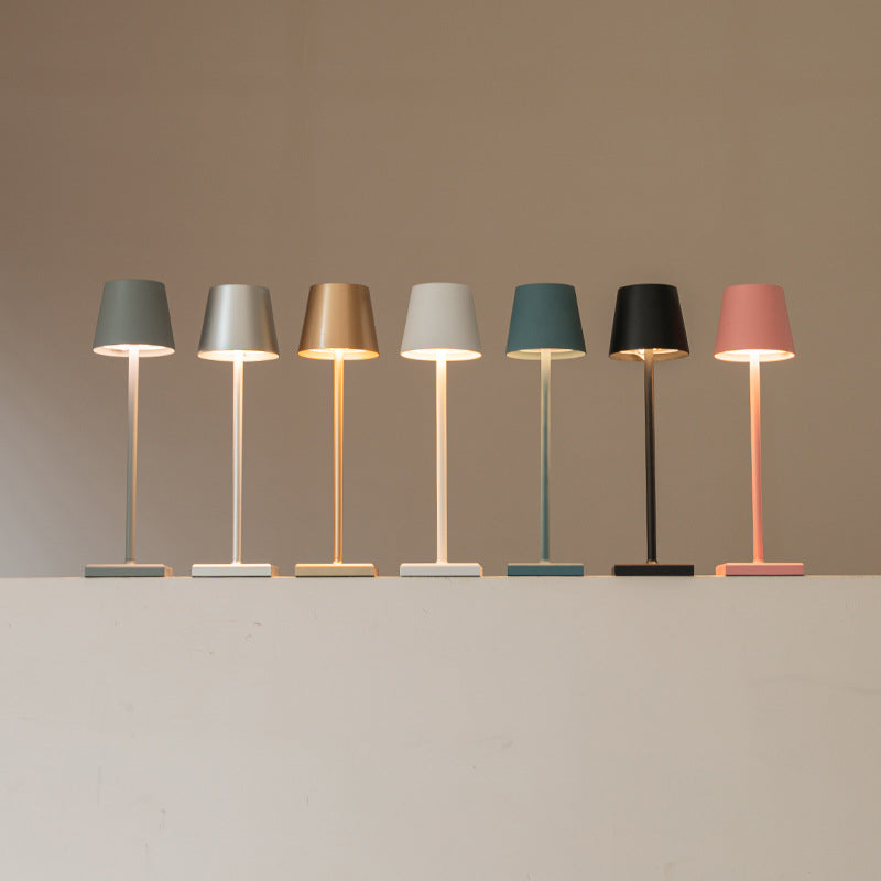 Kabellose wiederaufladbare Tischlampe
