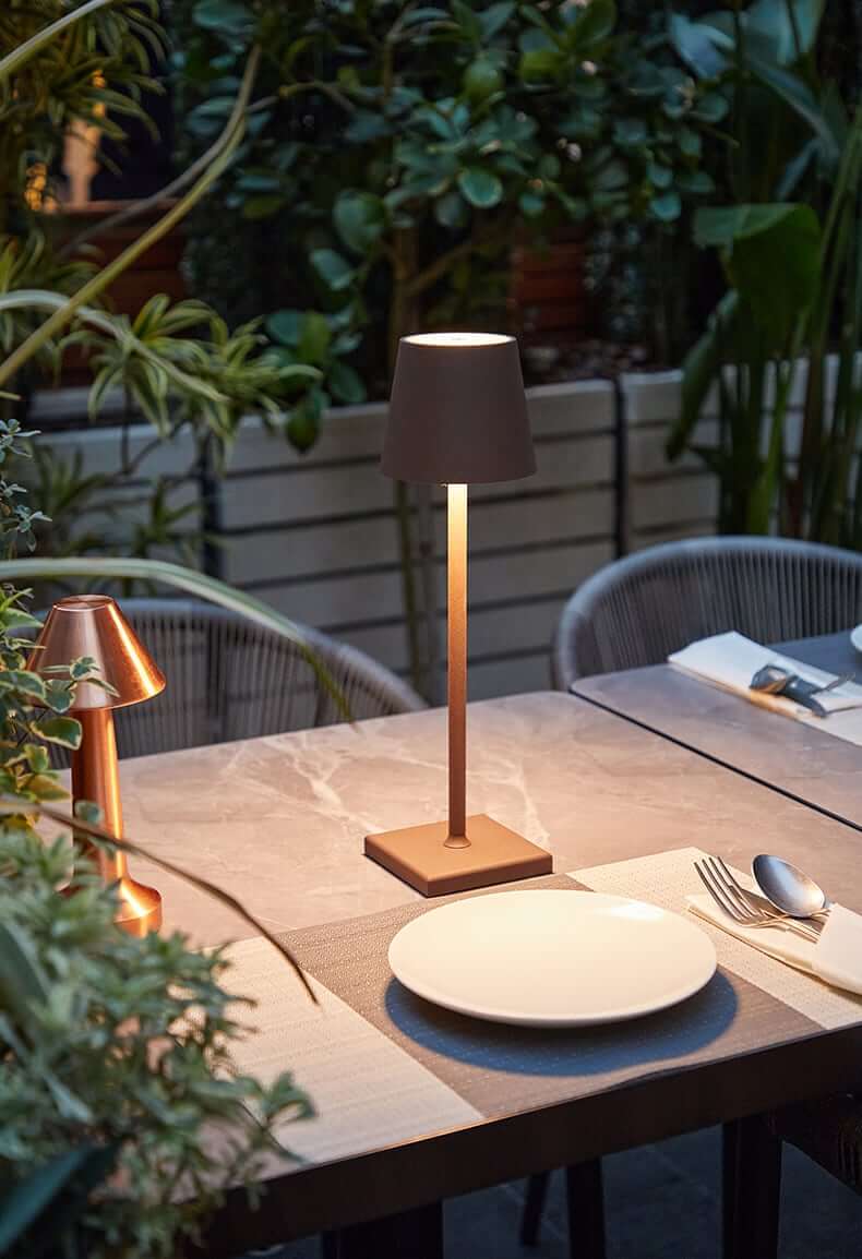 Kabellose wiederaufladbare Tischlampe