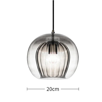 Moderner Glaslüster im Quallen-Design