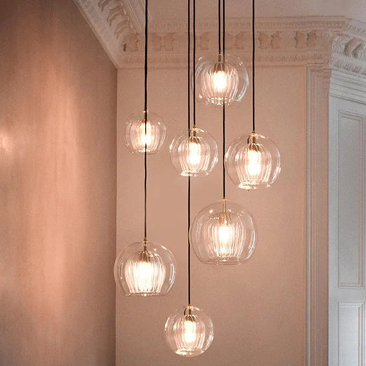 Moderner Glaslüster im Quallen-Design