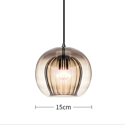Moderner Glaslüster im Quallen-Design