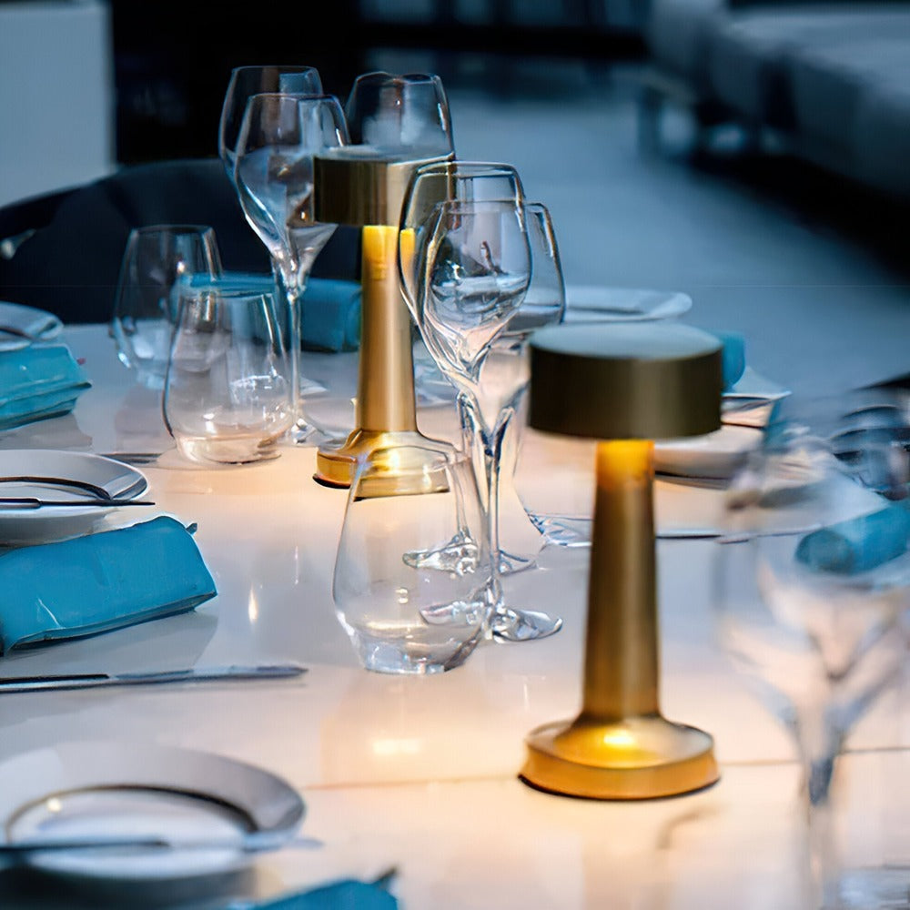 Hikari – Tragbare Warmlicht-Lampe