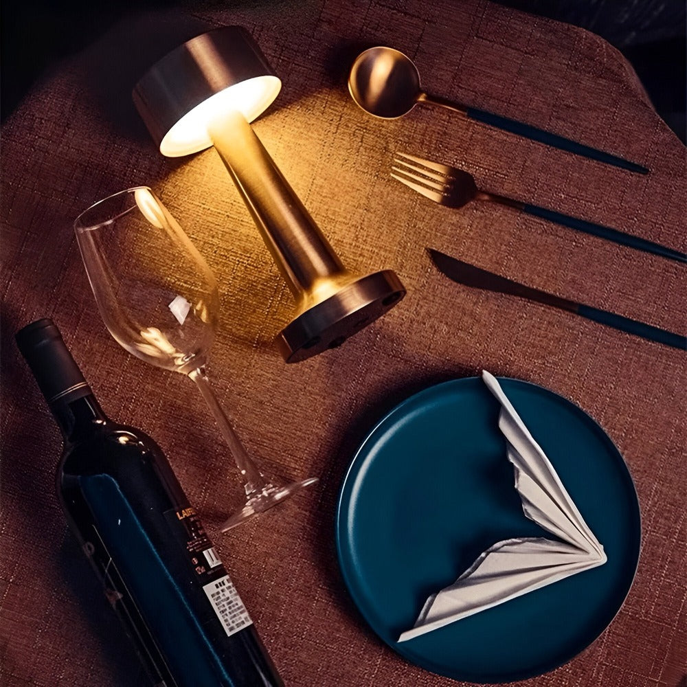 Hikari – Tragbare Warmlicht-Lampe