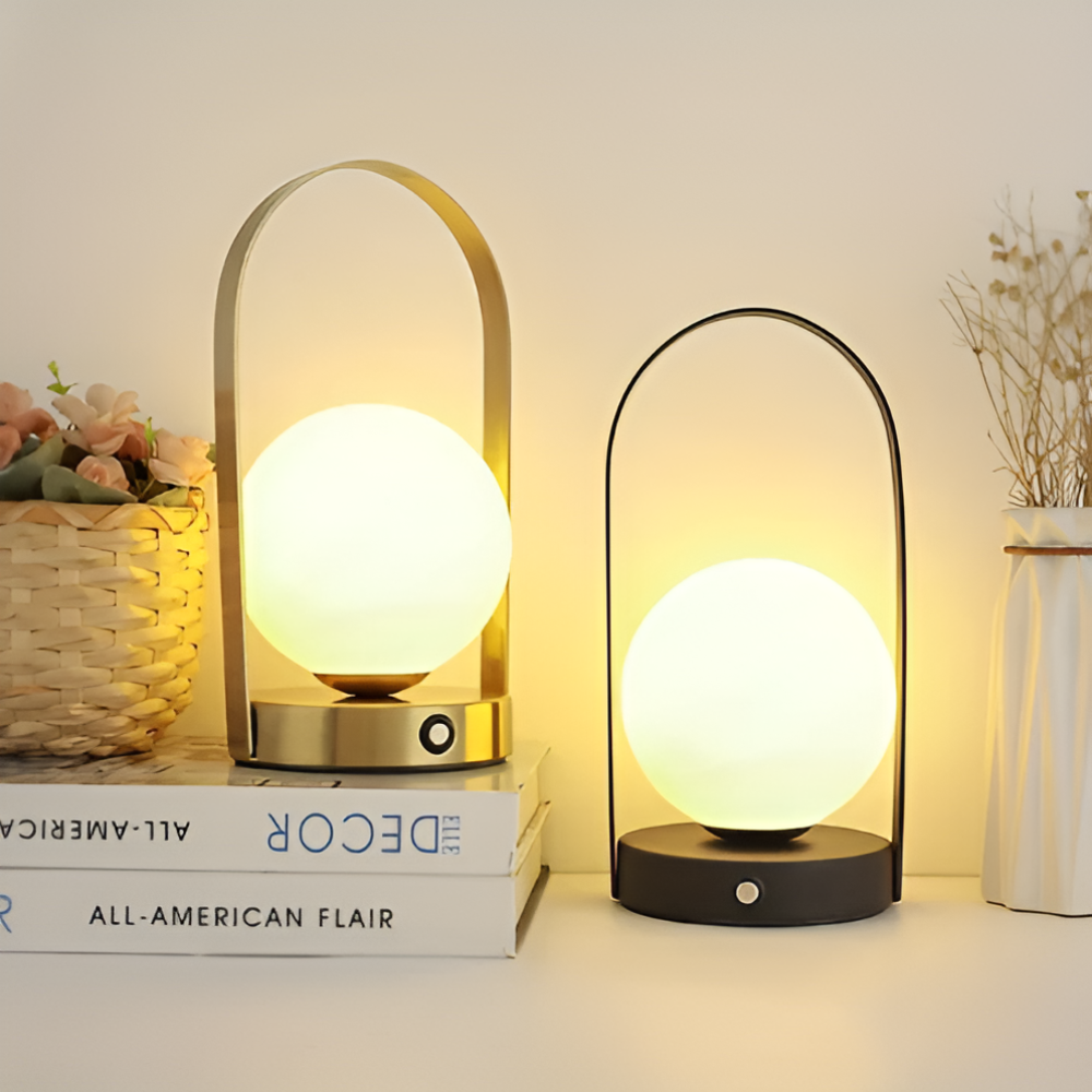Mira – Stylische Tischlampe