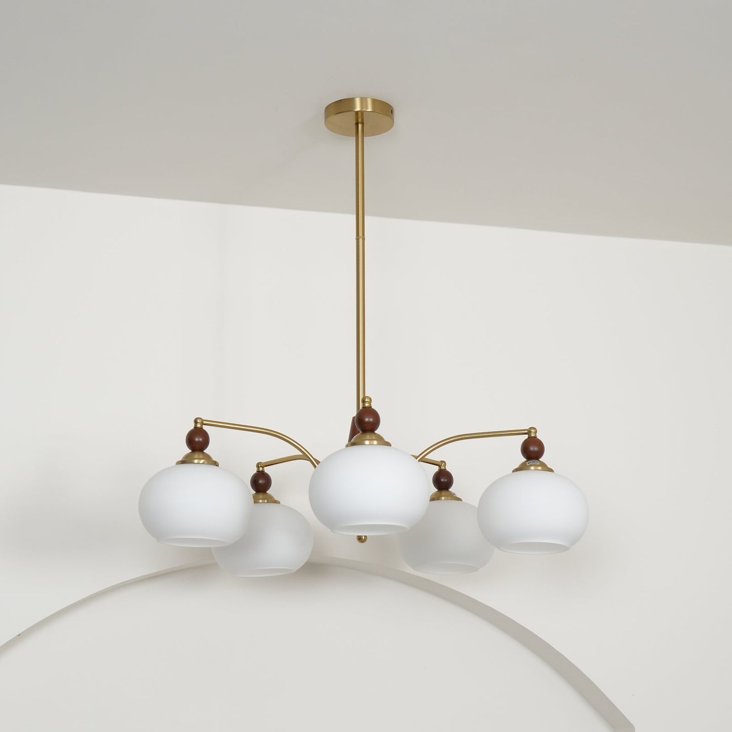 Calliope – Retro-Kronleuchter mit nostalgischem Flair