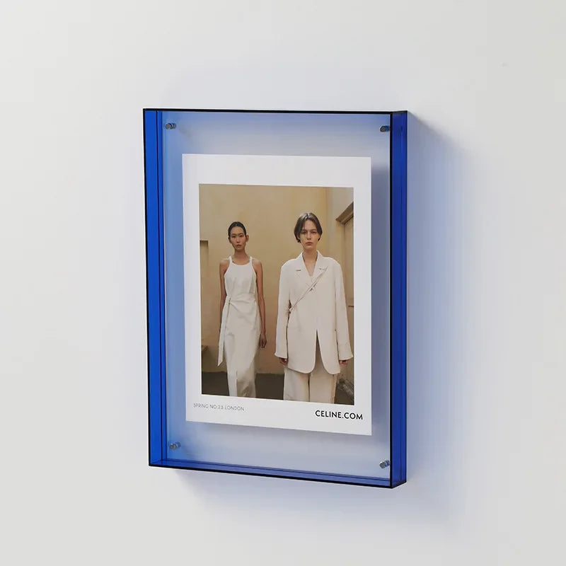 Schwebender Acryl-Fotorahmen im modernen Design