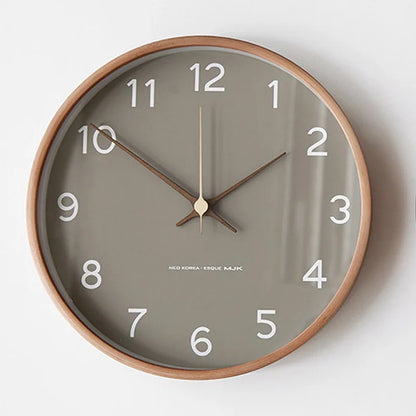 Wanduhr aus Holz im koreanischen Stil