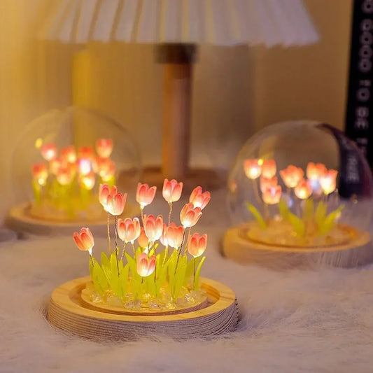 Florina – Handgefertigte LED-Tulpenlampe mit USB-Anschluss