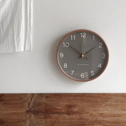 Wanduhr aus Holz im koreanischen Stil
