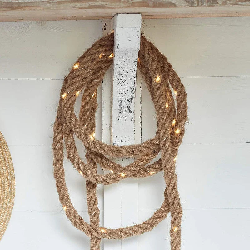 Elias – Verzauberte Seil-Lampe im Rustikal-Stil