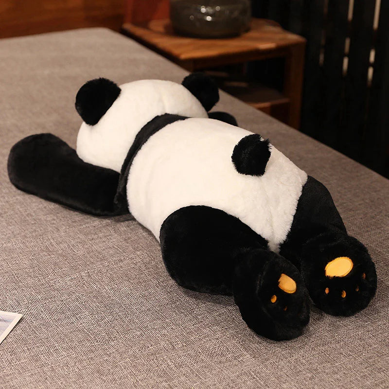 Teddy – Schlafender Kuschelbär als Kissenpuppe