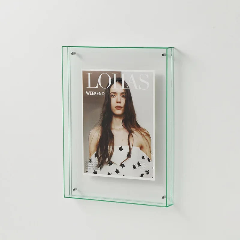 Schwebender Acryl-Fotorahmen im modernen Design