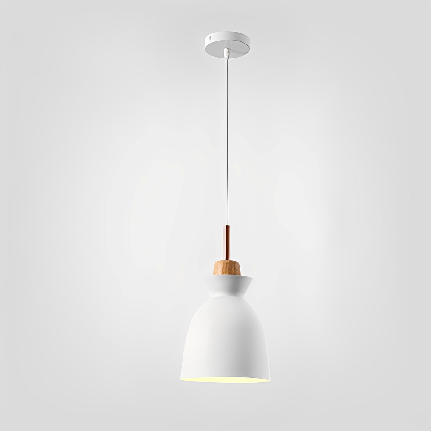 Mateo – Industrieller Holz-Kronleuchter