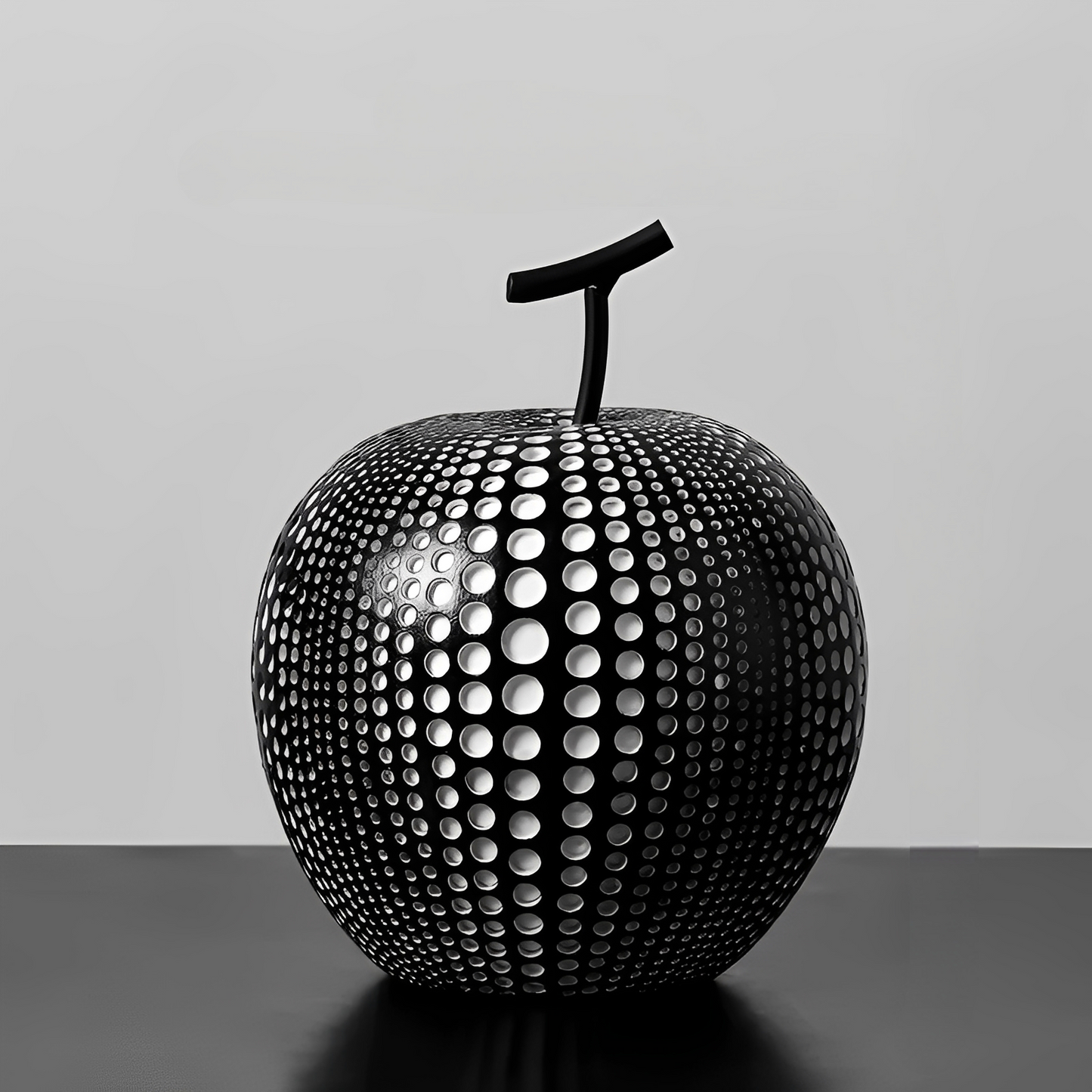 Pomera – Moderne Apfel-Skulptur