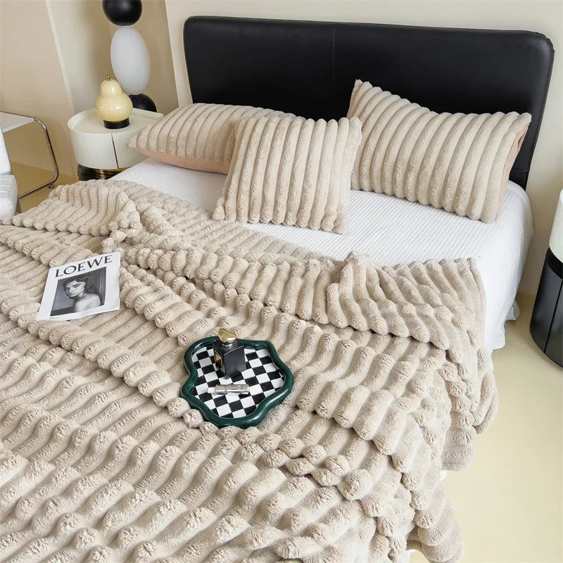 Luxuriöse Kuscheldecke aus Blasensamt