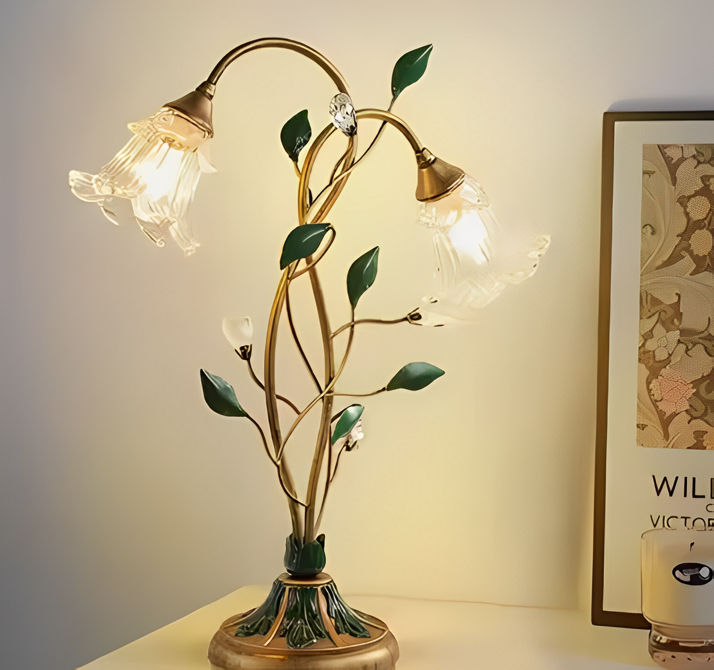 Ella – Französische Blumentischlampe