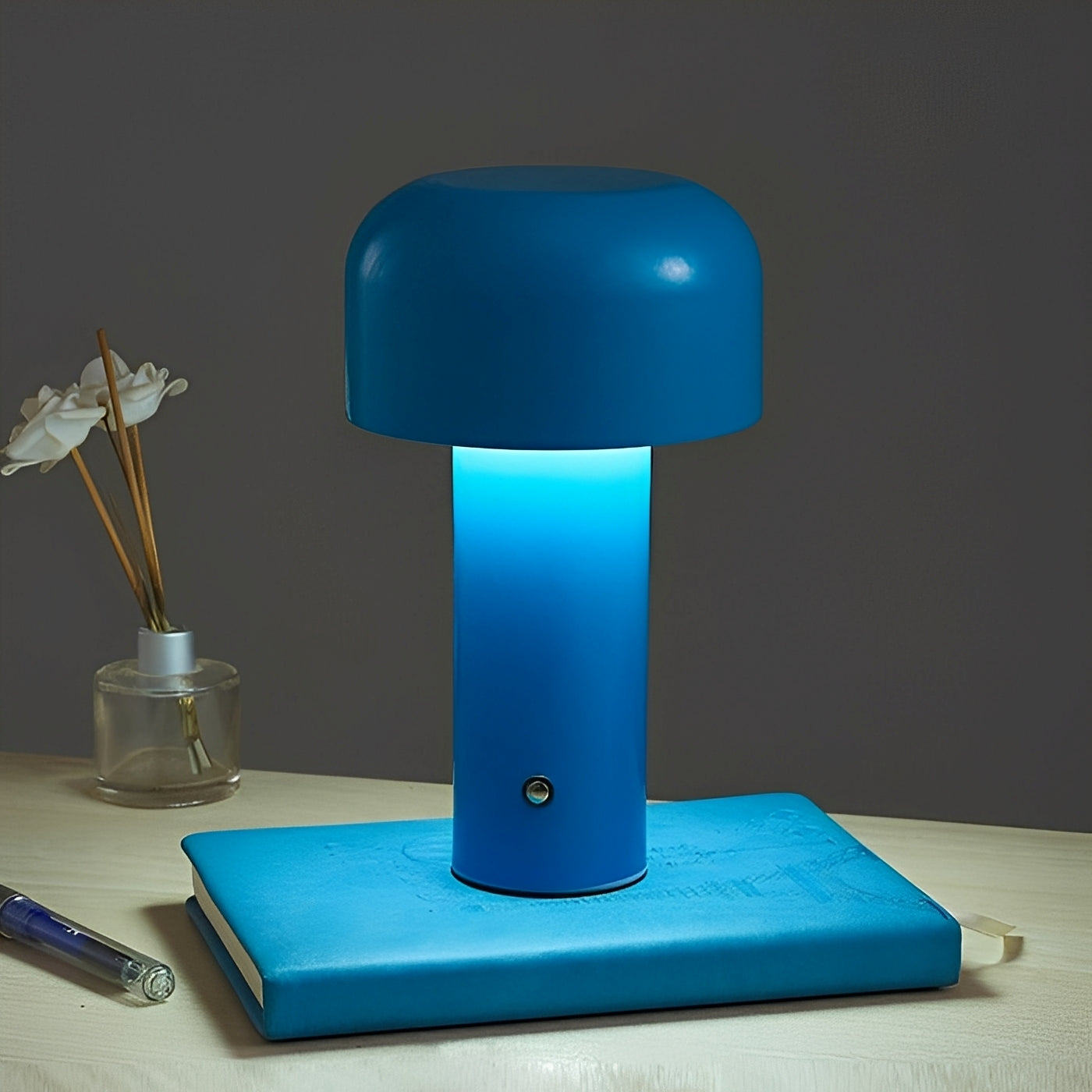 Mira – Metall-Pilzlampe mit Touch-Funktion & USB-Aufladung