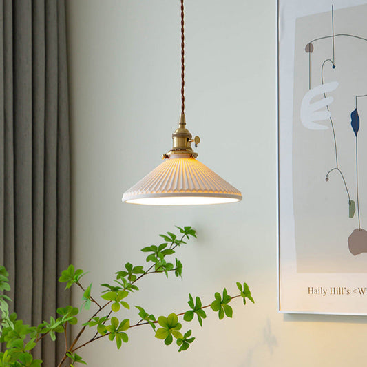 Keramiklampe im japanischen Stil