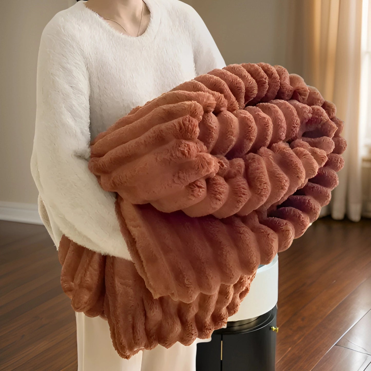 Nuvira – Flauschige Luxusdecke mit Hasenfell-Haptik