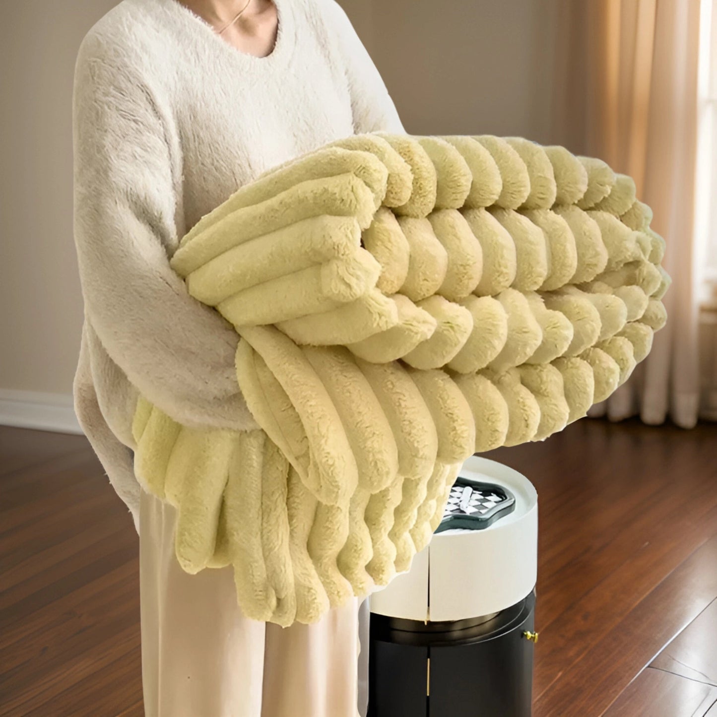Nuvira – Flauschige Luxusdecke mit Hasenfell-Haptik
