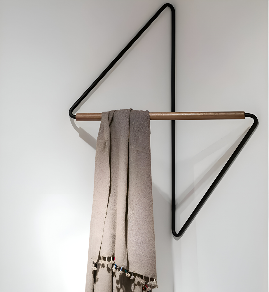 Mika – Minimalistischer Design-Eck-Kleiderständer