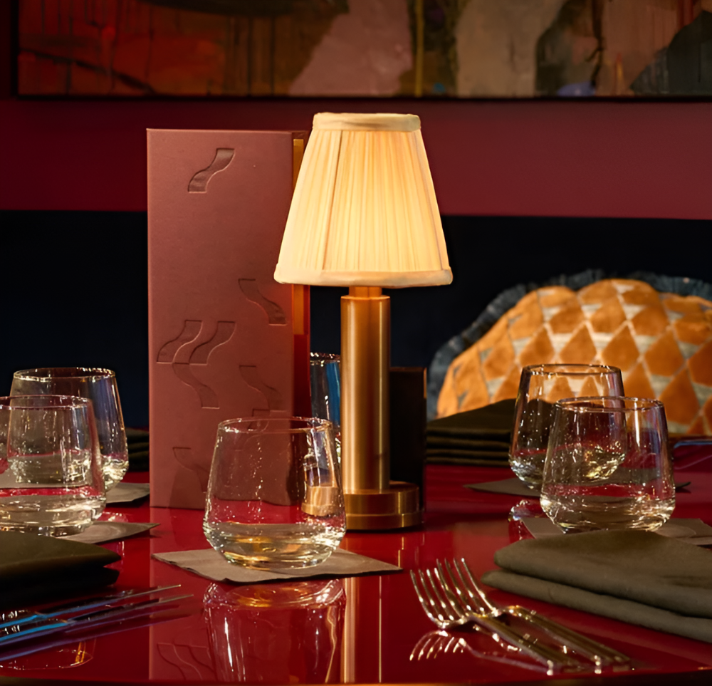 LumiGold – LED Schreibtischlampe