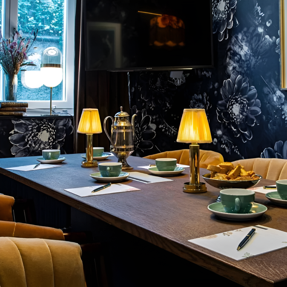 LumiGold – LED Schreibtischlampe