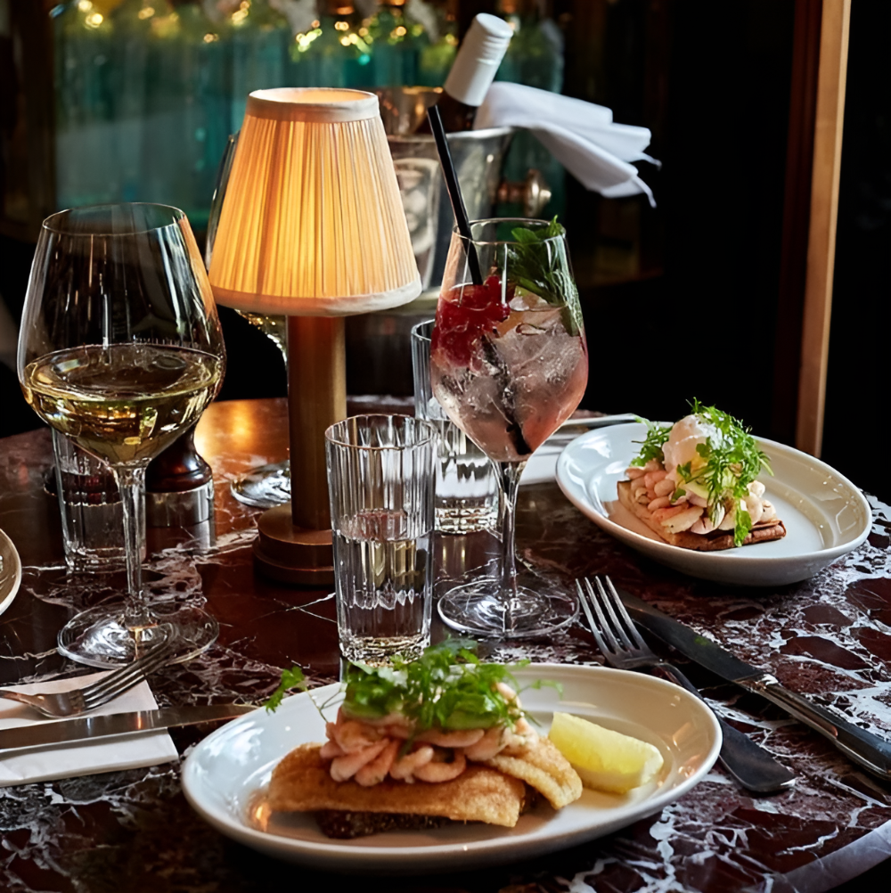 LumiGold – LED Schreibtischlampe