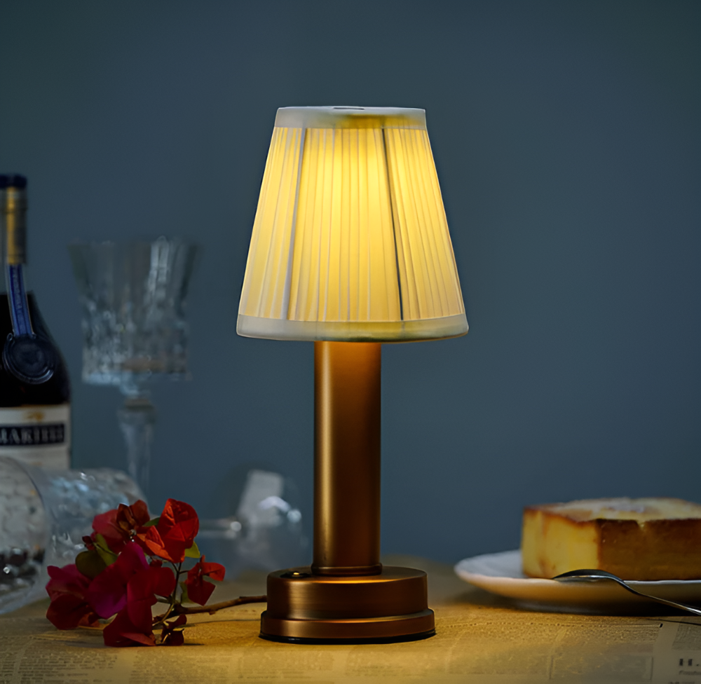 LumiGold – LED Schreibtischlampe