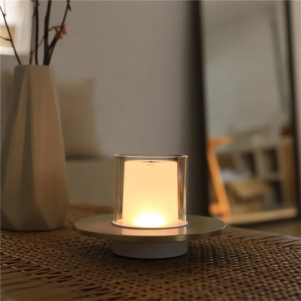 LumaGlow – Stilvolle LED-Kerze mit Induktionssteuerung und flammenlosem Licht