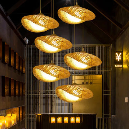 Zen-Kronleuchter aus Bambus Handgefertigtes Design