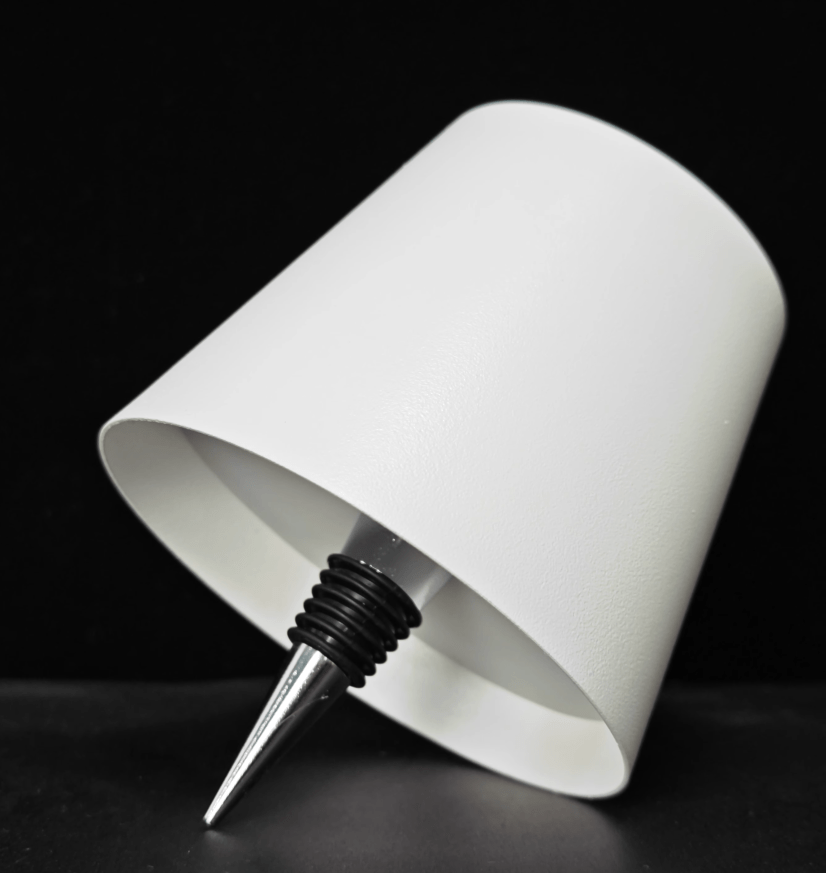 Lumira – Wiederaufladbare Tischlampe im Weinflaschenstil mit USB