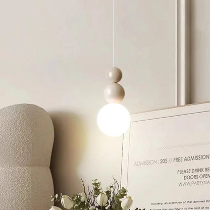 Moderne Globe Nachttischleuchte im Kugeldesign