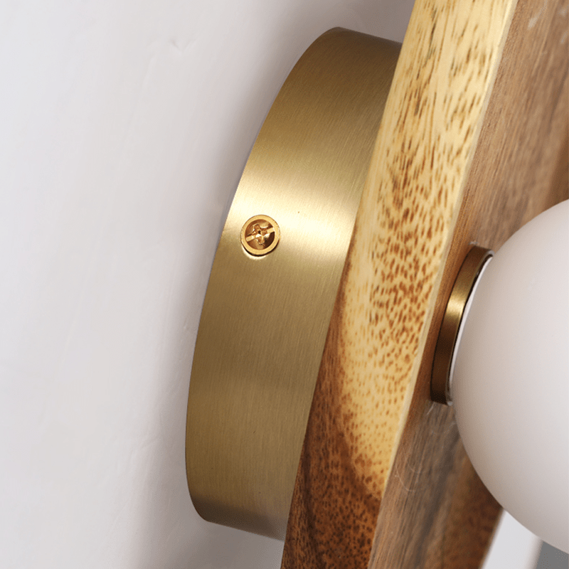 Alani – Wandlampe aus echtem Holz