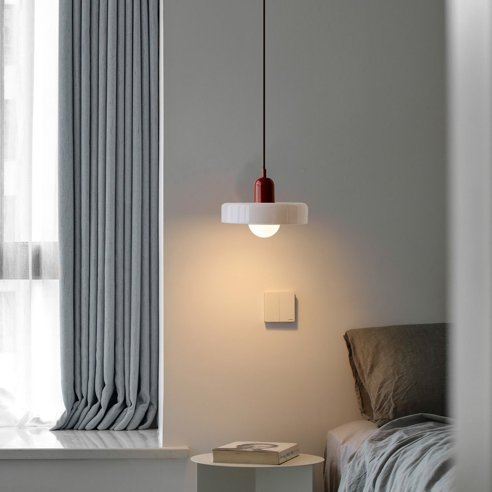 Bunte LED-Glas-Pendelleuchte