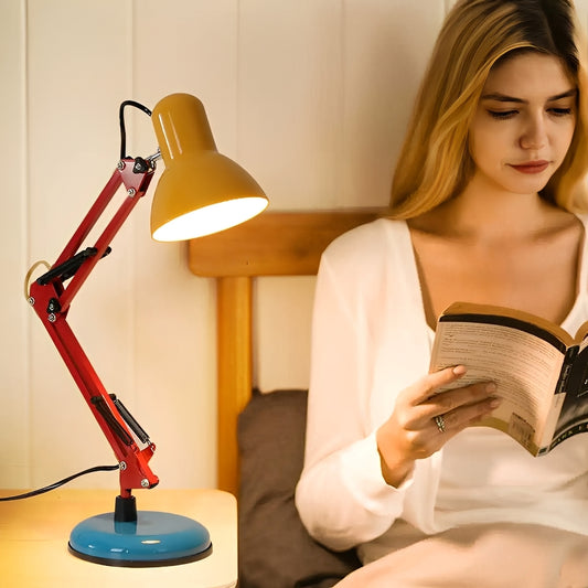 Felice – Schlichte Langarm-Schreibtischlampe