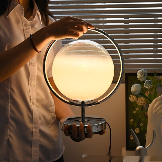 Maila – Glas Tischlampe im modernen Design
