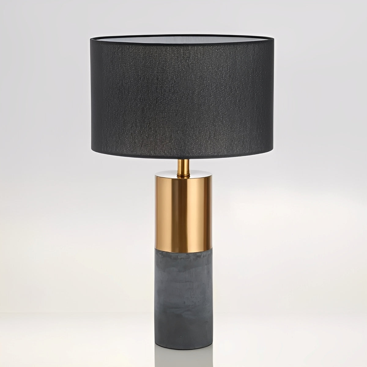 Ragna – Industrielle Designer Tischlampe