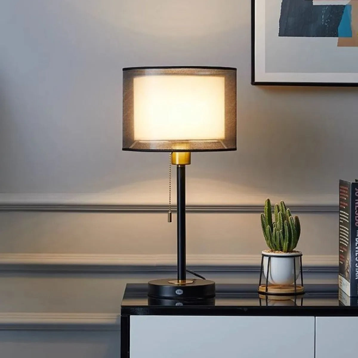 Lumis – Tischlampe mit Doppellampenschirm