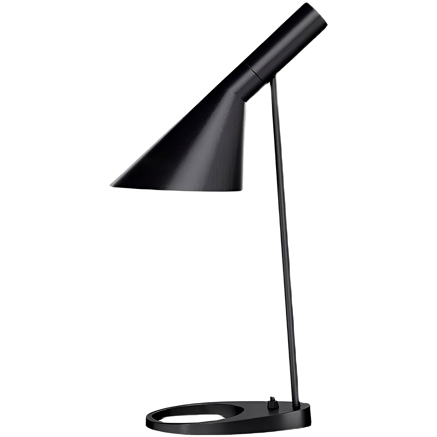 Liv – Nordische LED Tischlampe