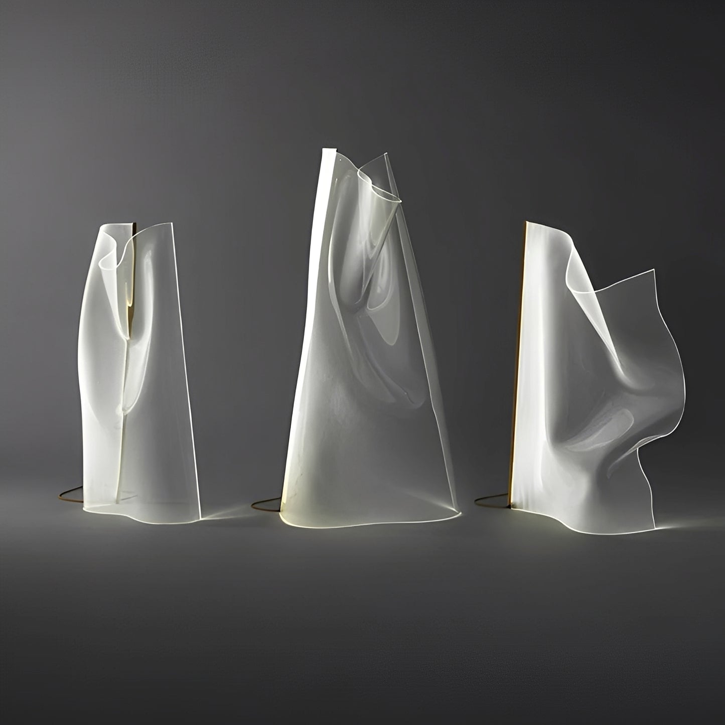 Elodie – Künstlerische Acryl Tischlampe