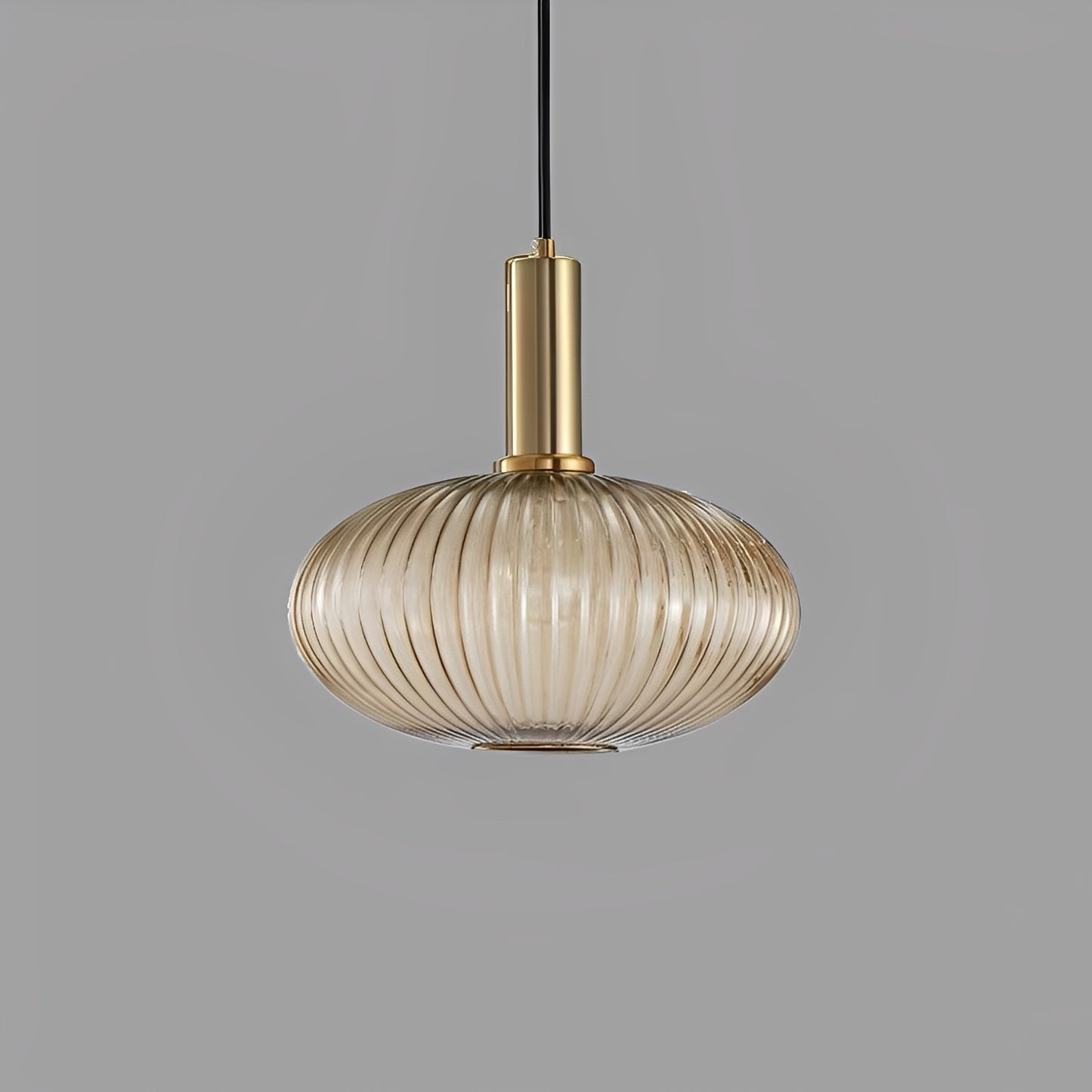 Noah – Moderne Pendelleuchte aus Glas im Retro-Luxus-Stil