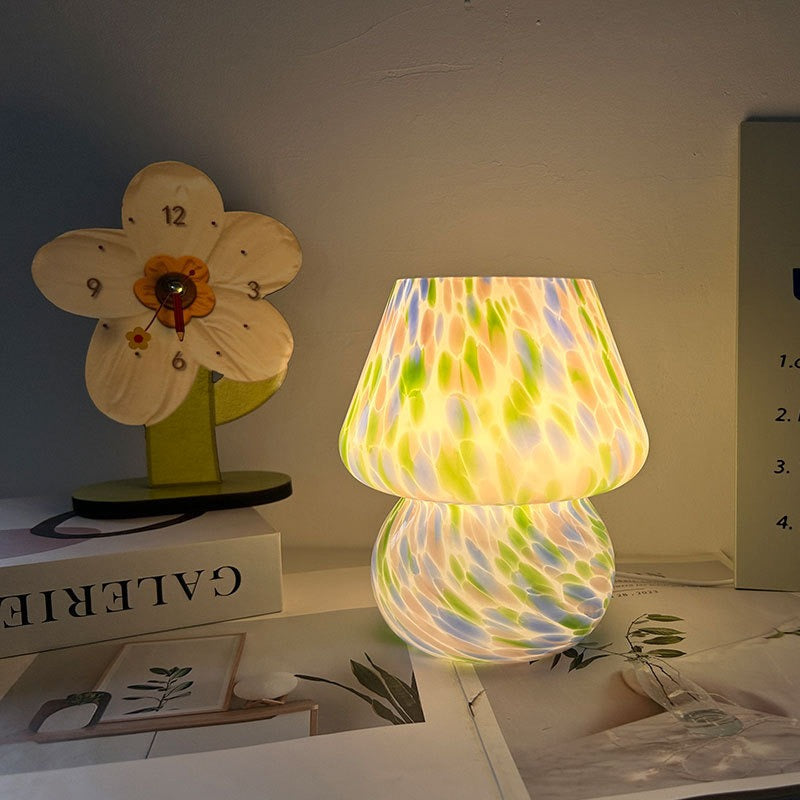 Naomi – Kreative Pilz Nachttischlampe