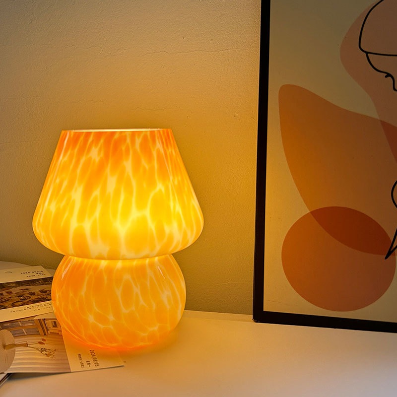 Naomi – Kreative Pilz Nachttischlampe